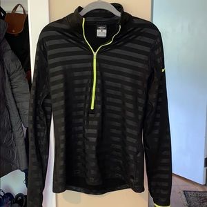 NIKE PRO DRI FIT THERMAL PULLOVER